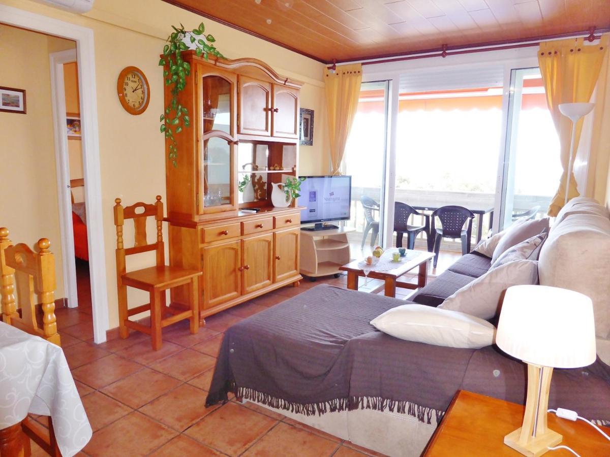 Apartamentos Cye 009 Punta Del Cavall 萨洛 外观 照片