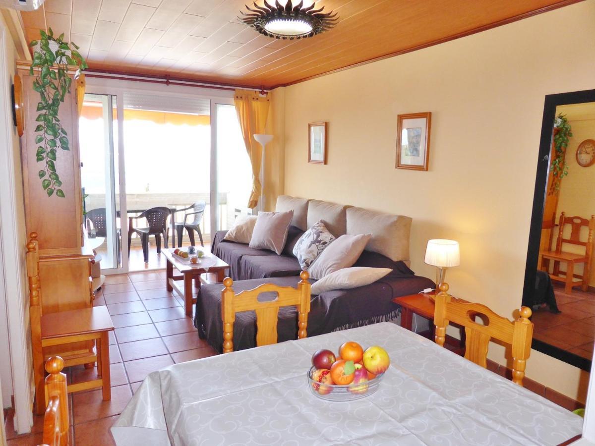 Apartamentos Cye 009 Punta Del Cavall 萨洛 外观 照片