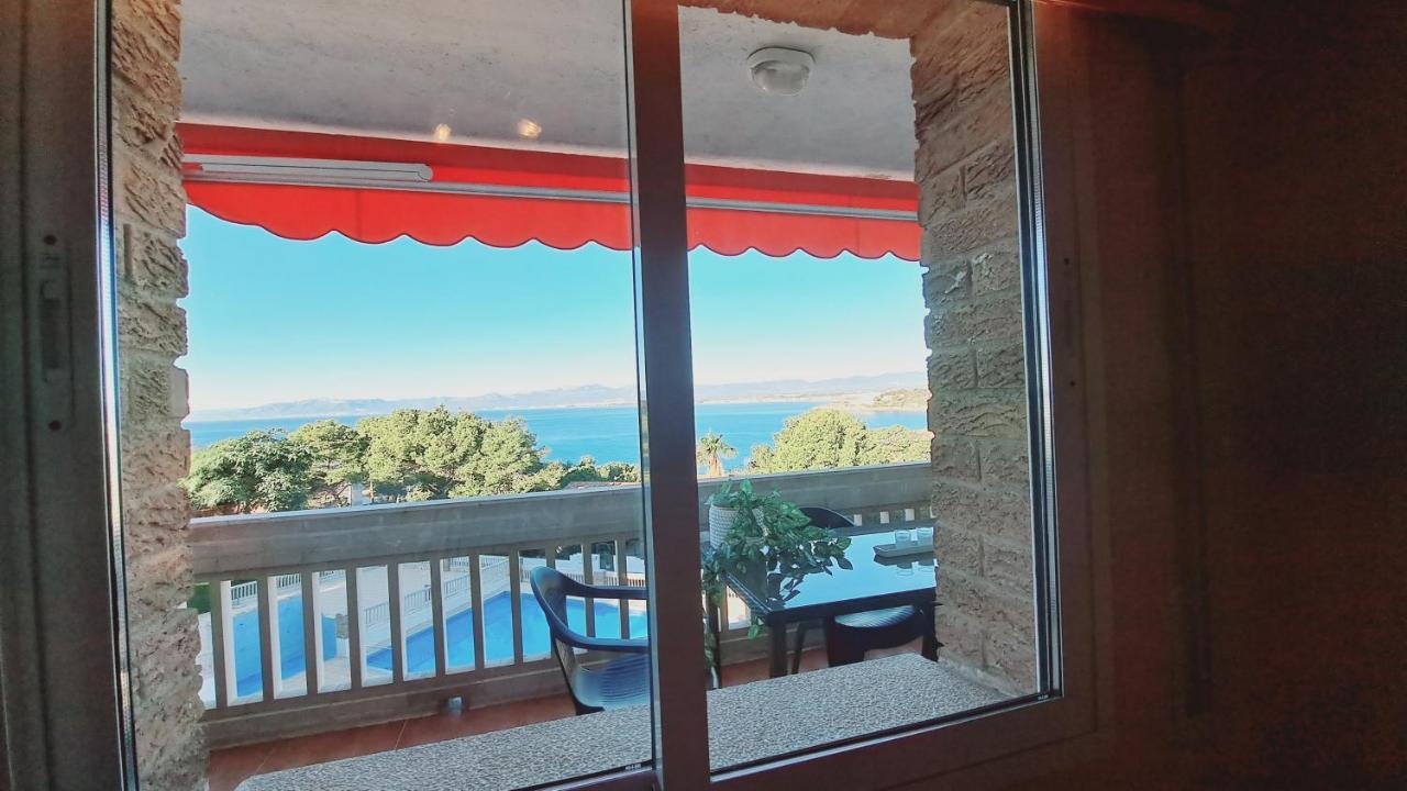 Apartamentos Cye 009 Punta Del Cavall 萨洛 外观 照片