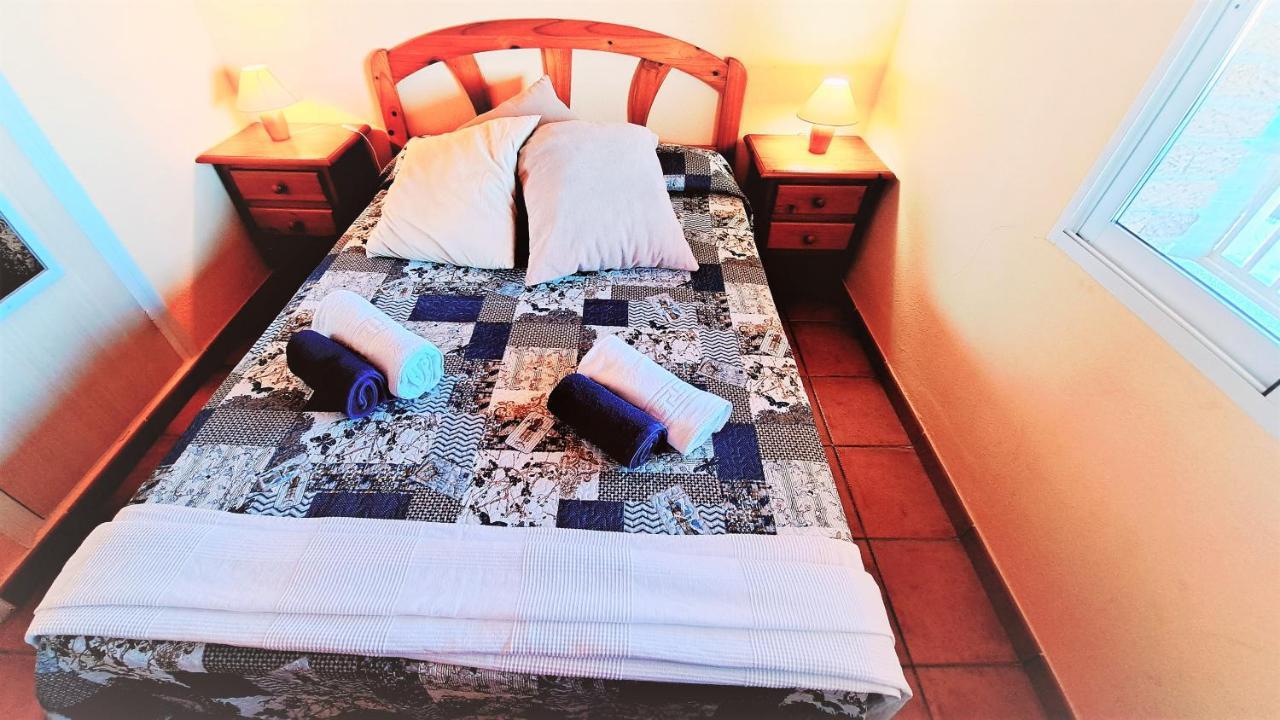 Apartamentos Cye 009 Punta Del Cavall 萨洛 外观 照片